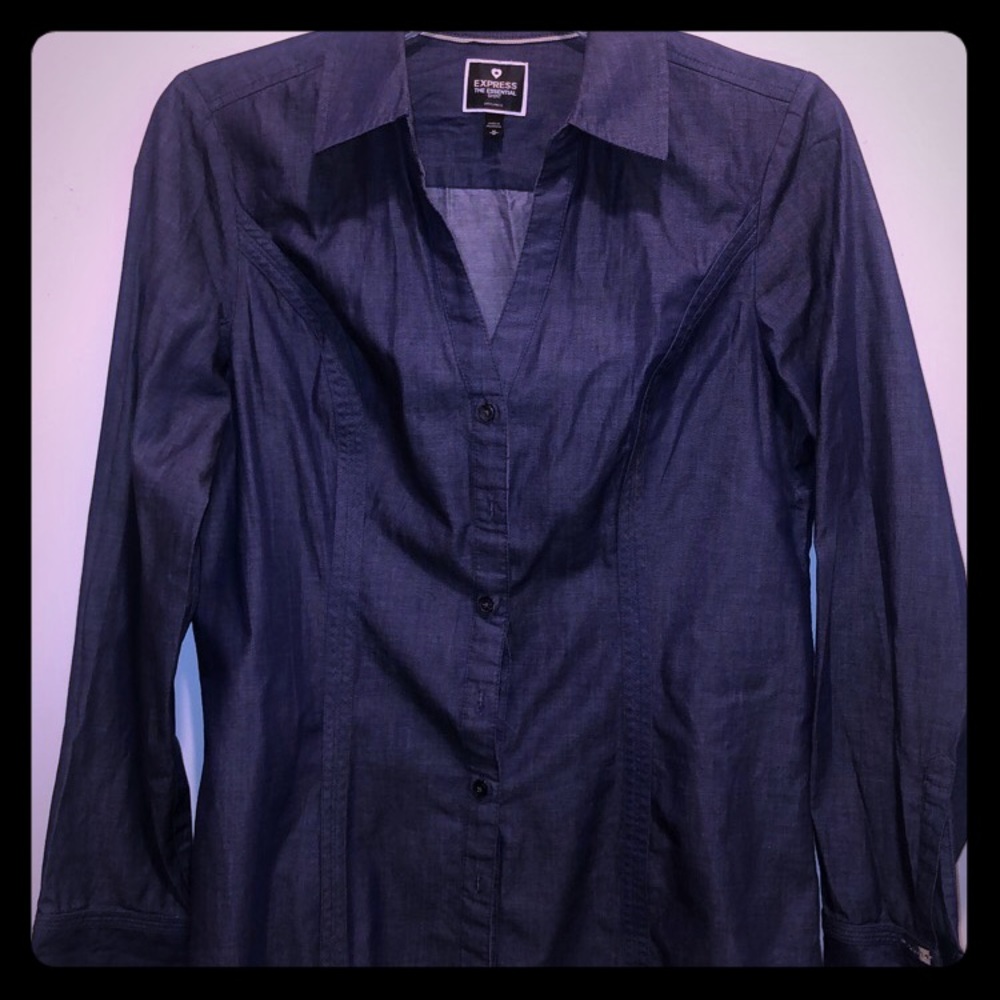 Express Long Sleeve Essential Shirt